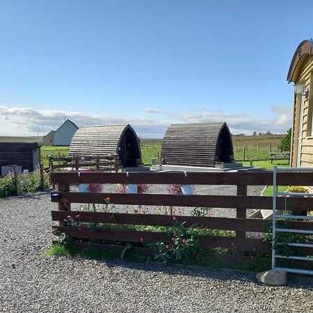 Hillside Camping Pods And Shepherd'S Hut ウィック エクステリア 写真