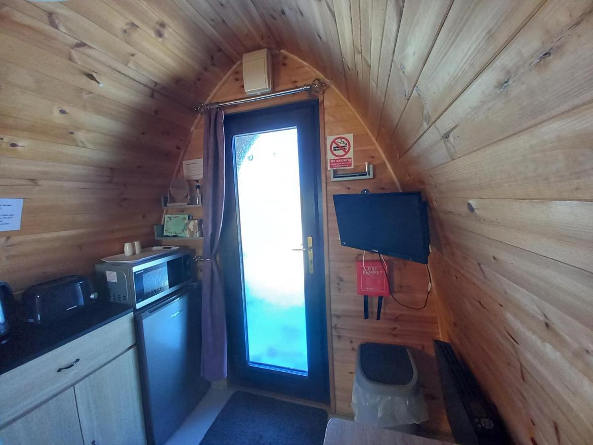 Hillside Camping Pods And Shepherd'S Hut ウィック エクステリア 写真