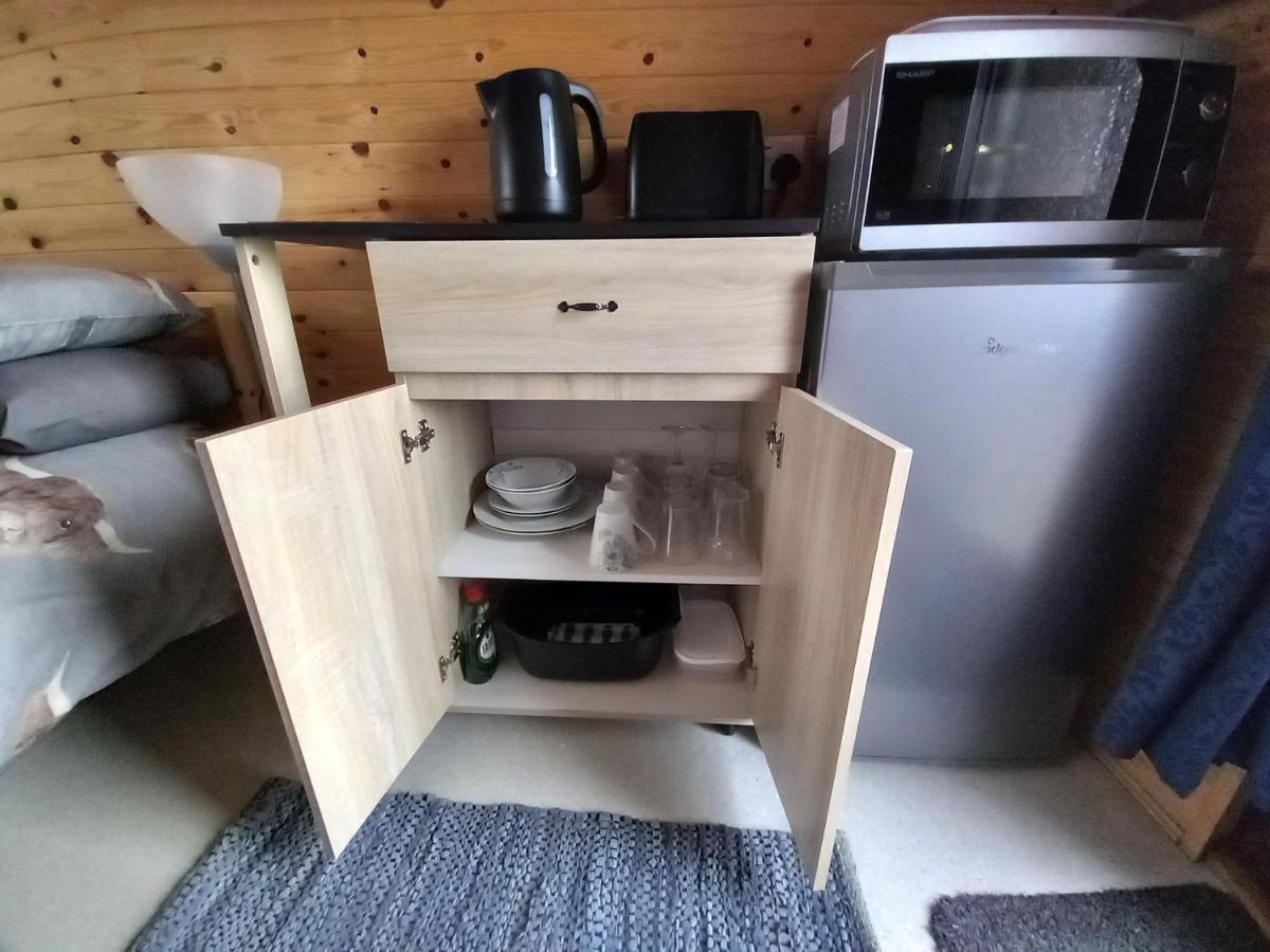 Hillside Camping Pods And Shepherd'S Hut ウィック 部屋 写真